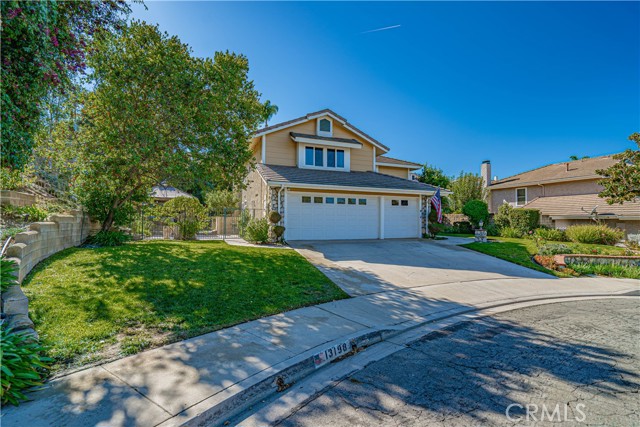 Detail Gallery Image 3 of 72 For 13198 Westport St, Moorpark,  CA 93021 - 5 Beds | 2/1 Baths