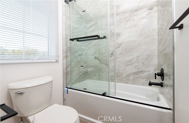 Detail Gallery Image 38 of 43 For 5526 E Los Angeles Ave #1,  Simi Valley,  CA 93063 - 3 Beds | 2/1 Baths