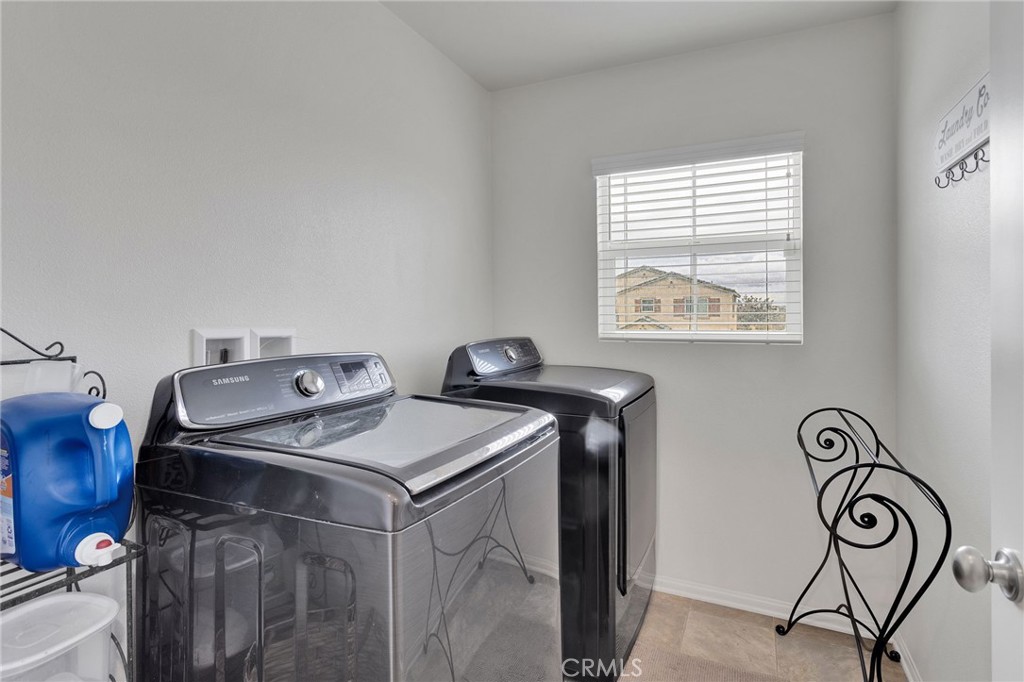 MLS #DW25261421 image #29