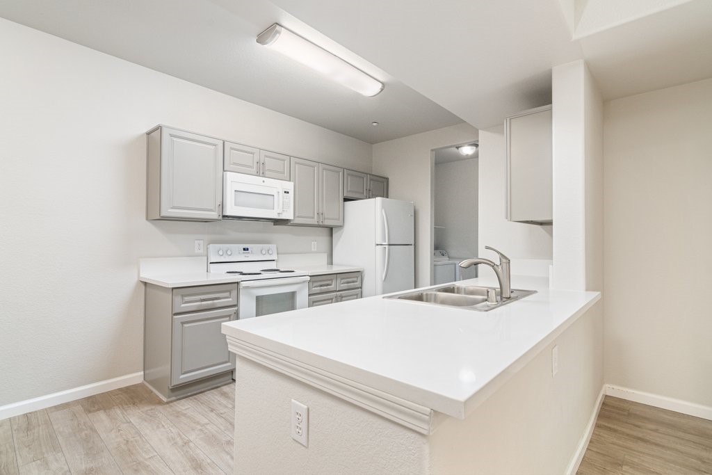 Detail Gallery Image 14 of 29 For 24909 Madison Ave #812,  Murrieta,  CA 92562 - 2 Beds | 2 Baths