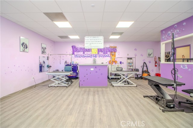 15444 Bear Valley Road, Victorville CA: https://media.crmls.org/medias/1fa31cc6-04a9-41e9-8af6-036d6e5ef8e9.jpg