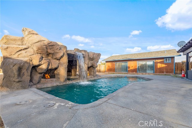 Detail Gallery Image 29 of 39 For 15712 Cashew, Hesperia,  CA 92345 - 3 Beds | 2 Baths