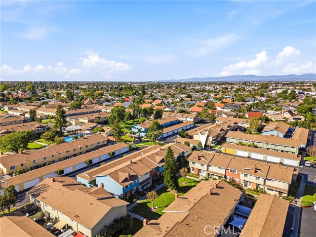 Detail Gallery Image 37 of 44 For 11912 Verbena Ct, Fountain Valley,  CA 92708 - 4 Beds | 3 Baths