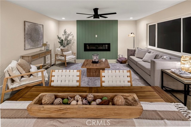 Detail Gallery Image 5 of 48 For 1623 Diamond, Chico,  CA 95928 - 3 Beds | 2 Baths