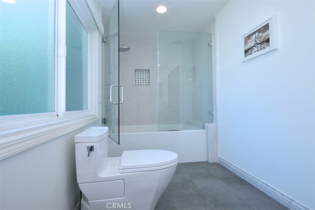 MLS #SR25279104 image #12