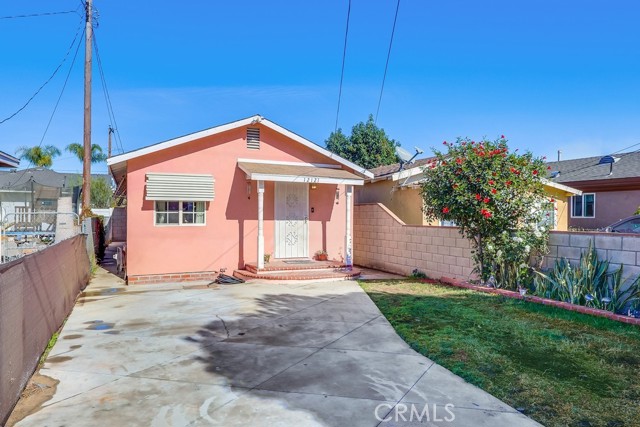 12121 163rd Street, Norwalk, California 90650, 3 Bedrooms Bedrooms, ,1 BathroomBathrooms,Single Family Residence,For Sale,163rd,DW25015651