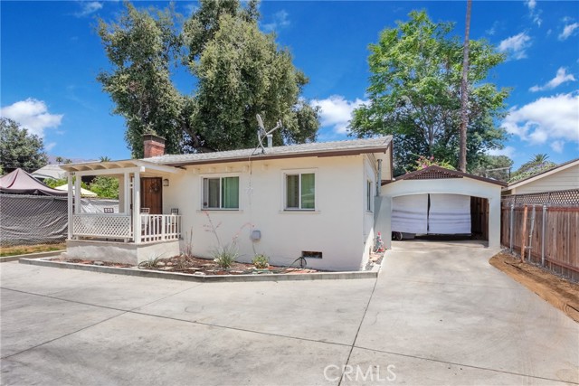 1062 Worcester Avenue, Pasadena CA: https://media.crmls.org/medias/1fa44b2a-5666-453f-b6be-e53bc2afce02.jpg