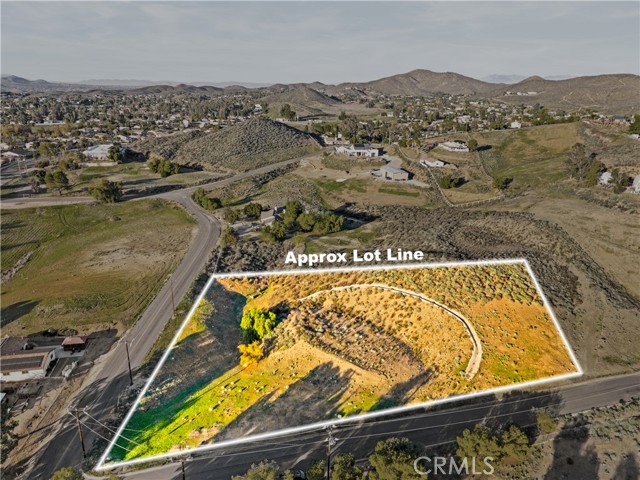 Detail Gallery Image 17 of 18 For 23930 Beverly, Menifee,  CA 92587 - – Beds | – Baths