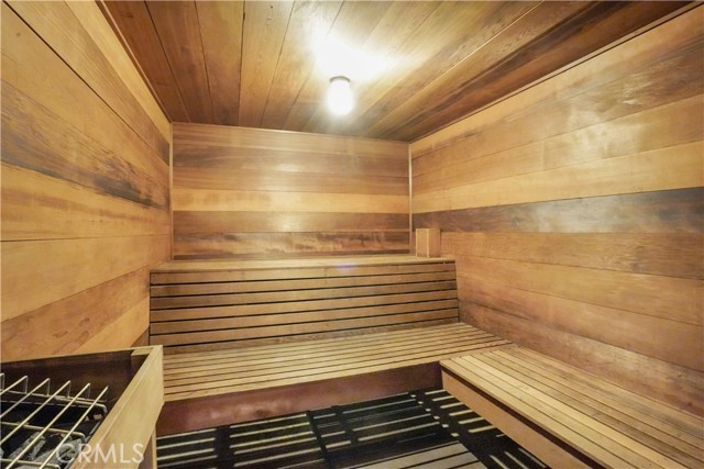 11970 Montana Avenue, Brentwood CA: https://media.crmls.org/medias/1fa4d330-082e-44dc-aeb5-0ca20ce089d7.jpg