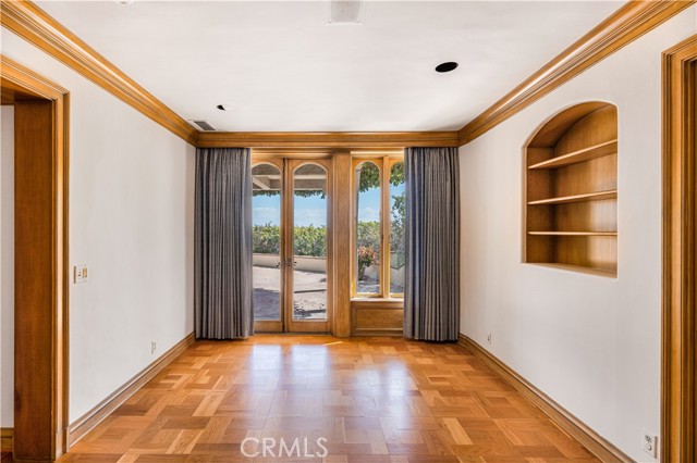 Detail Gallery Image 27 of 39 For 154 Emerald, Laguna Beach,  CA 92651 - 6 Beds | 7/2 Baths