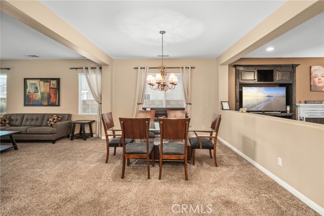 7116 W Avenue L4, Lancaster CA: https://media.crmls.org/medias/1fa568a9-17aa-4782-8f82-775e8fd846f3.jpg