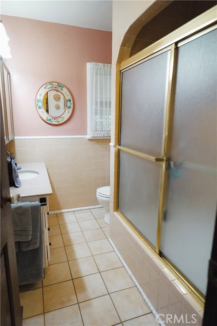 424 W 11th Street, Azusa CA: https://media.crmls.org/medias/1fa72edb-3375-4630-8b15-9ac7ff275e45.jpg