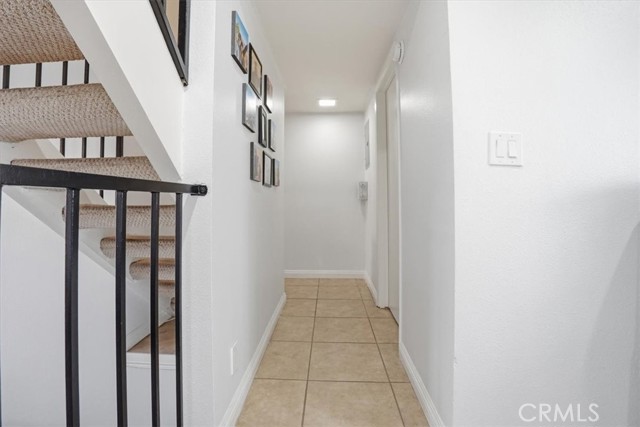 Detail Gallery Image 16 of 43 For 14325 Foothill #9,  Sylmar,  CA 91342 - 2 Beds | 2/1 Baths