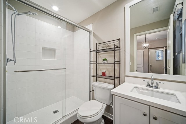 Detail Gallery Image 26 of 46 For 107 Kestrel, Irvine,  CA 92618 - 3 Beds | 3/1 Baths