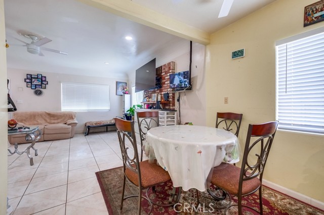 Detail Gallery Image 9 of 33 For 2663 Loosmore St, Los Angeles,  CA 90065 - 2 Beds | 1 Baths