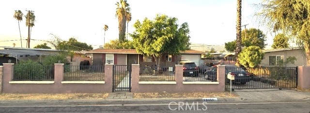 18451 E Gladstone St, Azusa, CA 91702