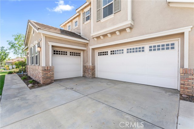 Detail Gallery Image 4 of 55 For 12113 Jonathan Dr, Riverside,  CA 92503 - 4 Beds | 2/1 Baths