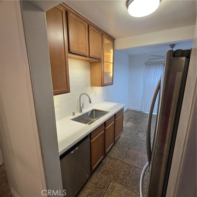 Detail Gallery Image 12 of 25 For 1440 Lambert, La Habra,  CA 90631 - 2 Beds | 1 Baths