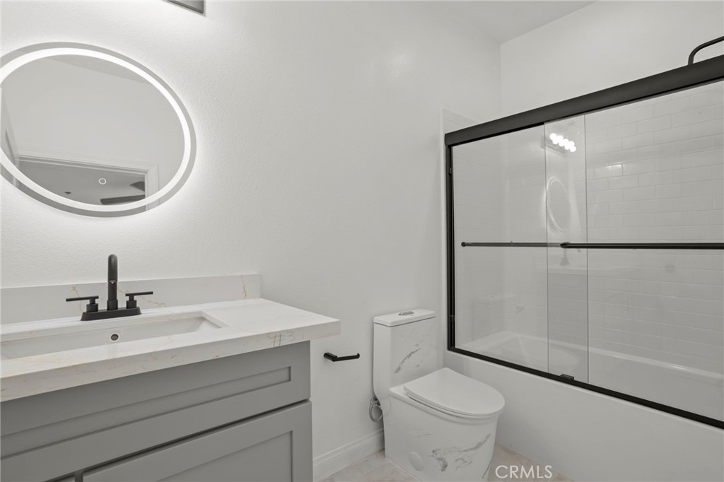 MLS #OC26122644 image #8