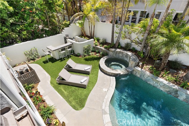 19139 Chandon Lane, Huntington Beach CA: https://media.crmls.org/medias/1fae3f6a-96d0-43a2-80c1-de454b1e8e7d.jpg