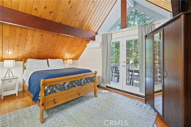Detail Gallery Image 30 of 45 For 43032 Sunset Dr, Big Bear Lake,  CA 92315 - 3 Beds | 3 Baths