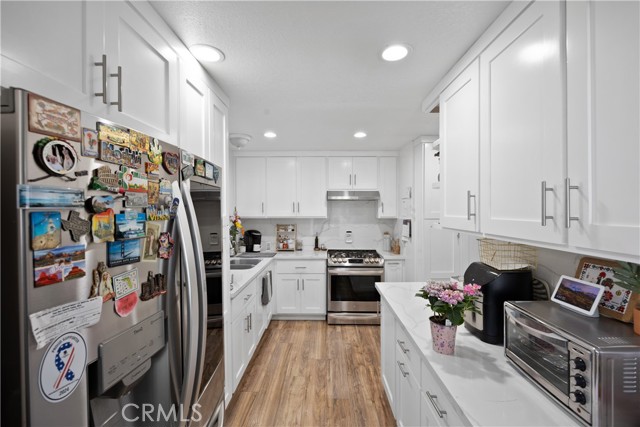 1118 Kwis Avenue, Hacienda Heights CA: https://media.crmls.org/medias/1faebcd6-bf9f-401d-a462-a5dbea250ac2.jpg