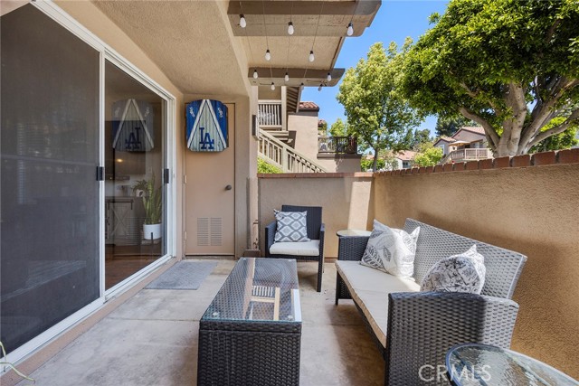 Detail Gallery Image 23 of 29 For 152 S Cross Creek Rd #D,  Orange,  CA 92869 - 2 Beds | 2 Baths