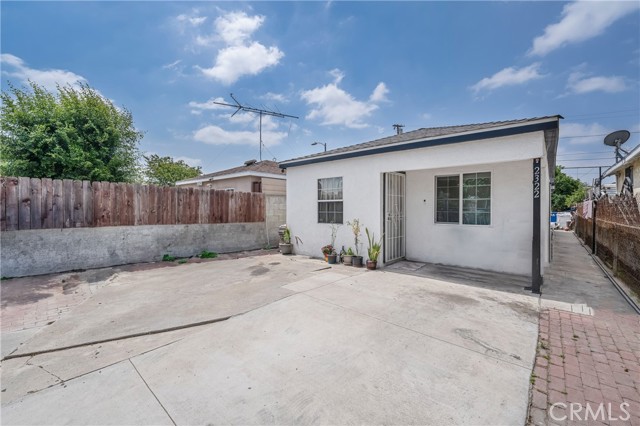 2322 108th, Los Angeles, California 90059, 4 Bedrooms Bedrooms, ,1 BathroomBathrooms,Single Family Residence,For Sale,108th,DW24094702