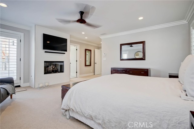 763 29th Street, Manhattan Beach, California 90266, 5 Bedrooms Bedrooms, ,5 BathroomsBathrooms,Residential,Sold,29th,SB22085465