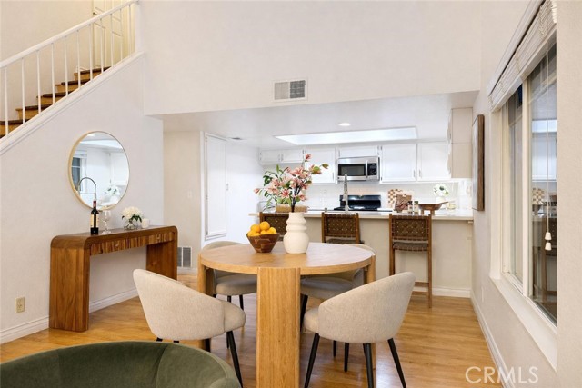 Detail Gallery Image 6 of 33 For 2740 Gramercy #12,  Torrance,  CA 90501 - 3 Beds | 2 Baths