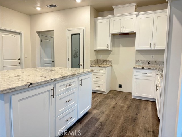 Detail Gallery Image 7 of 13 For 2967 Capella Drive, Merced,  CA 95341 - 4 Beds | 2 Baths