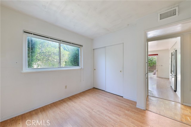 Detail Gallery Image 28 of 38 For 17172 Berlin Ln, Huntington Beach,  CA 92649 - 3 Beds | 2 Baths
