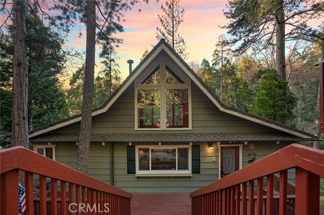 Detail Gallery Image 5 of 44 For 26974 Tunnel Dr, Lake Arrowhead,  CA 92352 - 3 Beds | 2 Baths