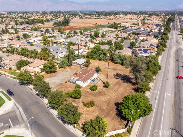 Detail Gallery Image 39 of 42 For 724 Brisbane St, Hemet,  CA 92545 - 3 Beds | 3 Baths