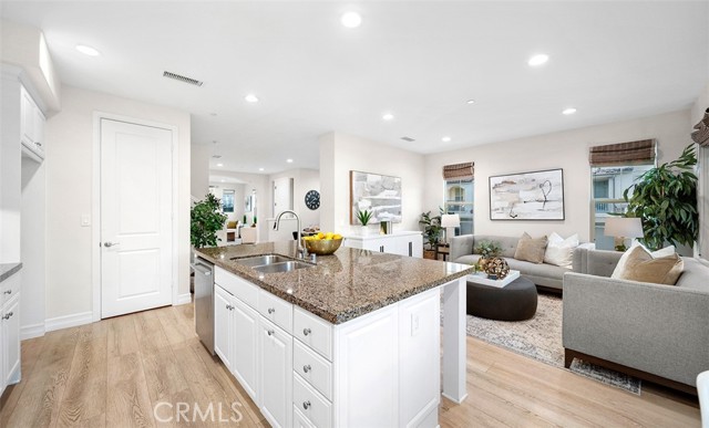 Detail Gallery Image 10 of 59 For 18689 Clubhouse, Yorba Linda,  CA 92886 - 3 Beds | 2/1 Baths