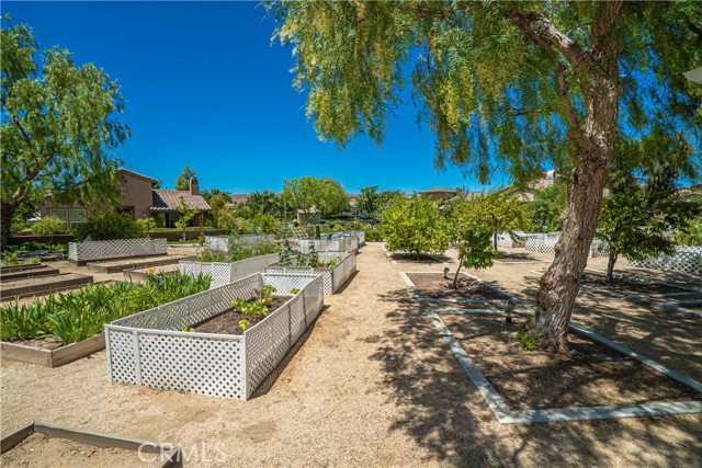 Detail Gallery Image 42 of 60 For 23782 Noble Fir Ct, Valencia,  CA 91354 - 2 Beds | 2 Baths