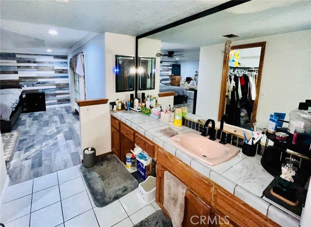 Detail Gallery Image 29 of 56 For 9322 Candlelight St, Apple Valley,  CA 92308 - 4 Beds | 3 Baths