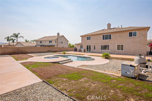 1846 W Ash Street, San Bernardino CA: https://media.crmls.org/medias/1fb470d2-69ff-443a-8317-e7798df3dcd4.jpg