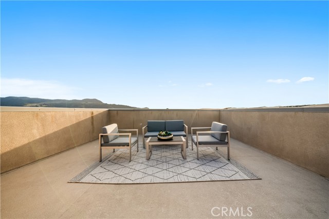 41 Stable Dr, Rancho Mission Viejo CA: https://media.crmls.org/medias/1fb48565-ce9c-4ce0-b0ed-0cc19ce617dc.jpg