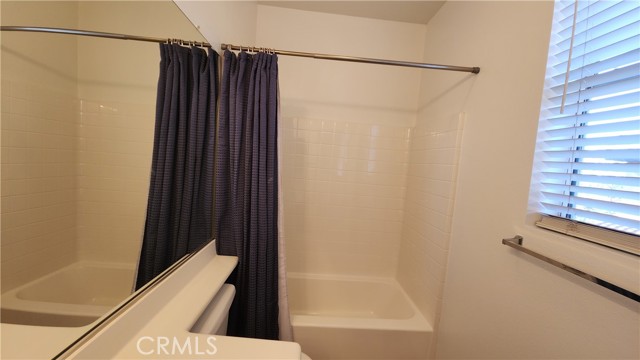 Detail Gallery Image 32 of 41 For 92 Chula, Irvine,  CA 92602 - 2 Beds | 2/1 Baths