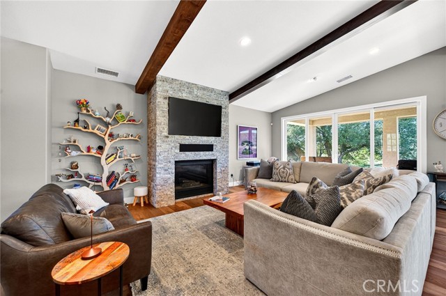 Detail Gallery Image 11 of 75 For 37527 La Encina Cir, Murrieta,  CA 92562 - 4 Beds | 3/1 Baths