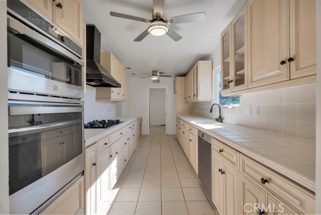 Detail Gallery Image 43 of 53 For 3953 Bon Homme Rd, Calabasas,  CA 91302 - 4 Beds | 3 Baths