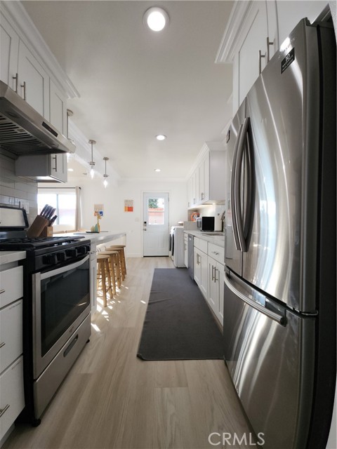 9272 Cerritos Avenue, Anaheim CA: https://media.crmls.org/medias/1fb58b41-bc9e-4db0-938a-d900e65435fe.jpg