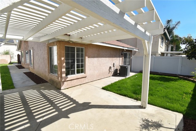 Detail Gallery Image 5 of 20 For 11022 Carlow Ct, Rancho Cucamonga,  CA 91701 - 3 Beds | 2 Baths