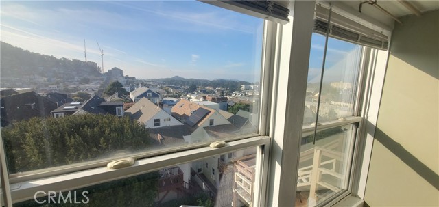 Detail Gallery Image 7 of 26 For 905 Ashbury, San Francisco,  CA 94117 - – Beds | – Baths