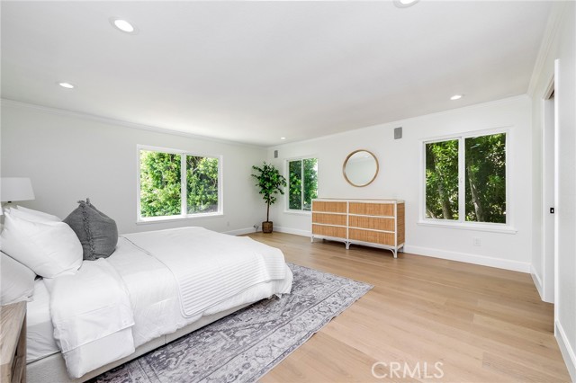 20516 Germain Street, Chatsworth CA: https://media.crmls.org/medias/1fb8ef8c-21d5-4485-b237-343b9e5455b2.jpg