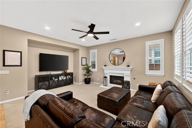 Detail Gallery Image 15 of 71 For 31935 Bitterroot Ct, Temecula,  CA 92592 - 4 Beds | 2/1 Baths