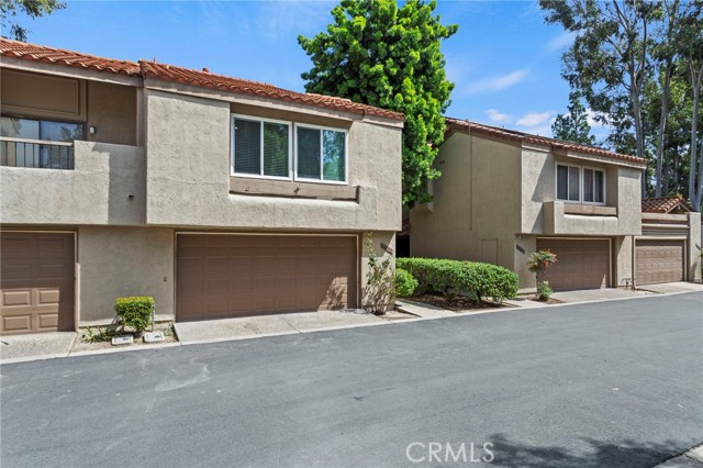 Front Image Thumbnail for CROC26057485