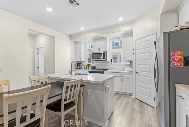 Detail Gallery Image 16 of 31 For 40739 Melrose Dr #248,  Temecula,  CA 92591 - 3 Beds | 3 Baths