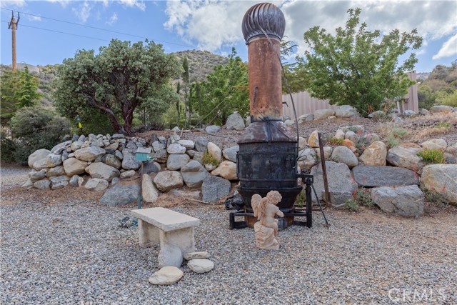 Detail Gallery Image 33 of 45 For 1870 Oak Springs Valley Rd, Wrightwood,  CA 92397 - 2 Beds | 2 Baths